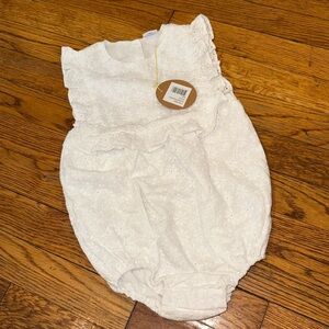 NWT EGG by Susan Lazar White Eyelet Baby bubble ginger Romper 100% cotton 18/24